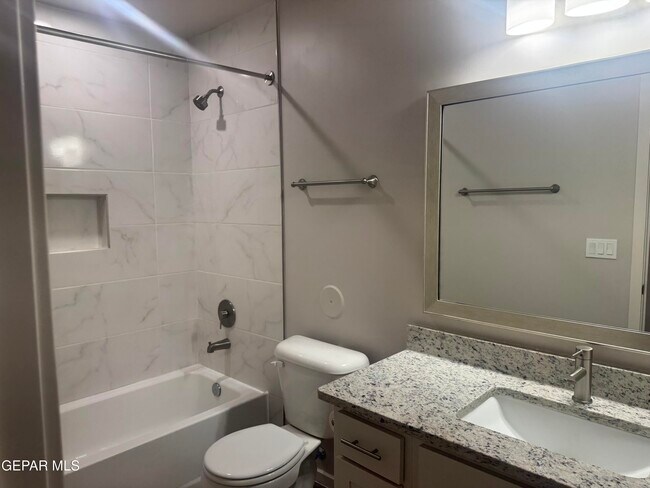 Building Photo - 12528 Polo Norte Dr