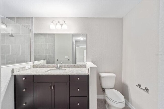 Building Photo - Stylish 3BR/2BA Home with Open Layout & Hi...