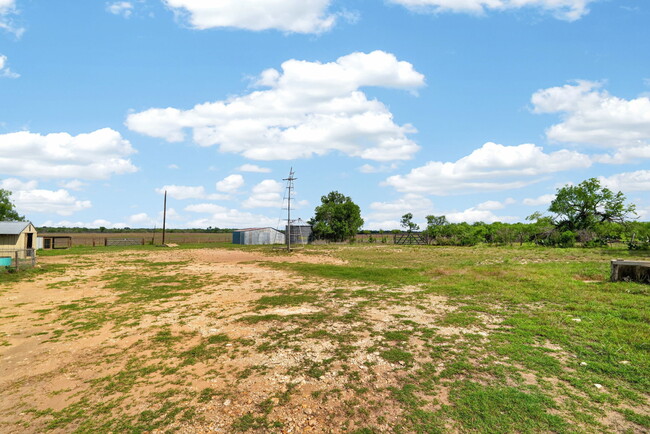 Building Photo - 3021 Co Rd 467