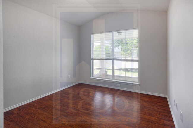 Building Photo - 1011 Burgess Dr