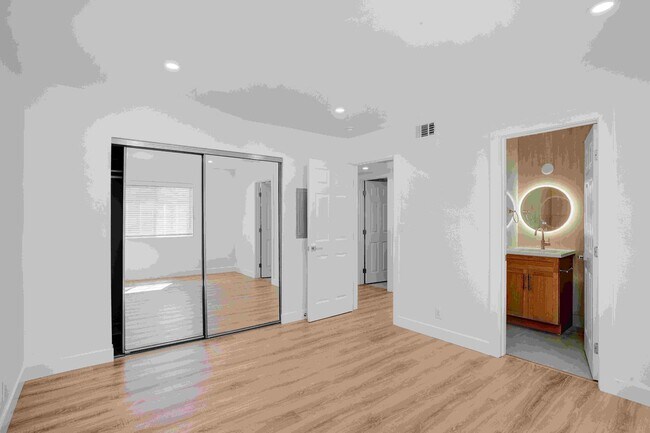 Building Photo - Brand-New Designer 2 Bed / 2 Bath – Spacious Upstairs Unit w/ Parking | Prime Alhambra