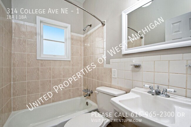 Building Photo - 314 College Ave NE