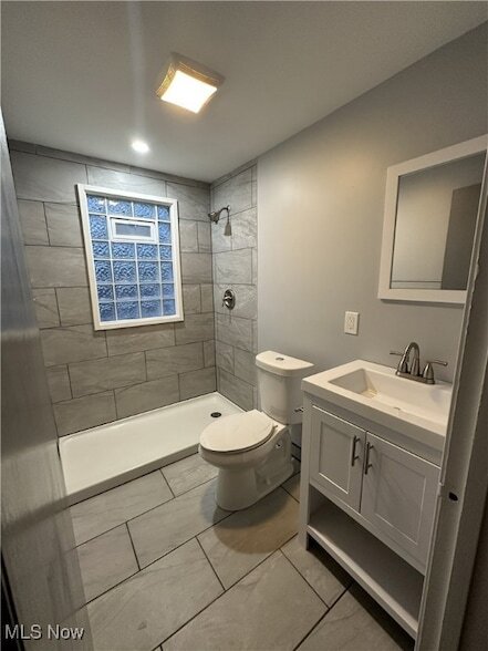 Building Photo - 5247 Old Oxford Ln