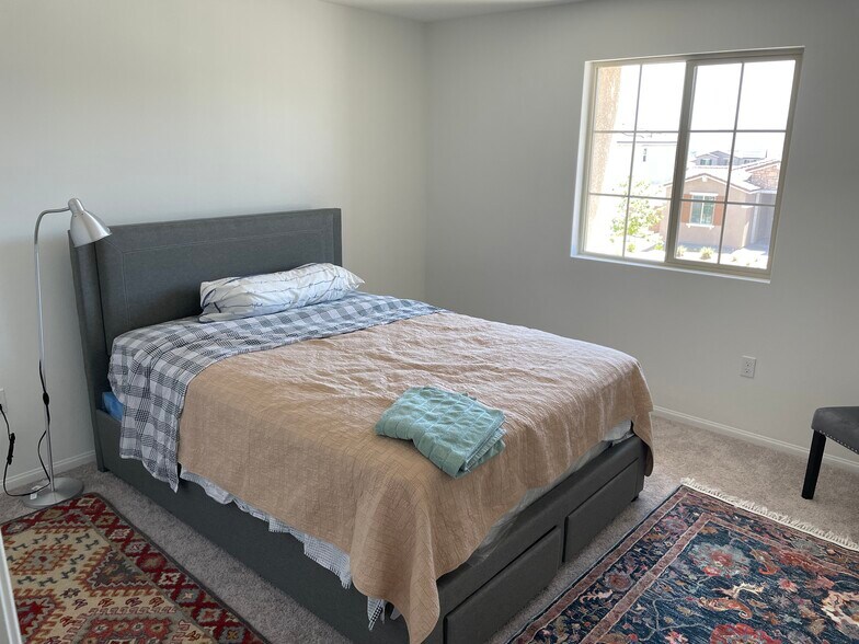 Building Photo - 27171 Denali Peak Rd