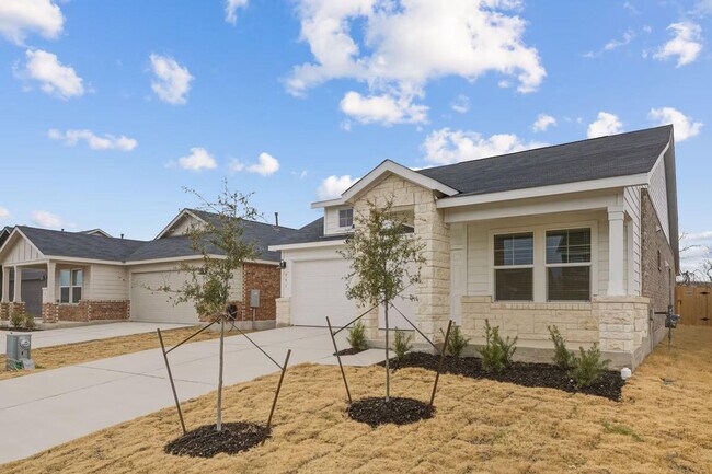 Building Photo - 591 Sormonne Lp