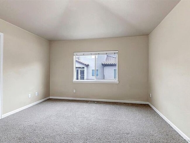 Building Photo - Well Maintained and Clean Home for Rent- Cherry Creek School District- 80015
