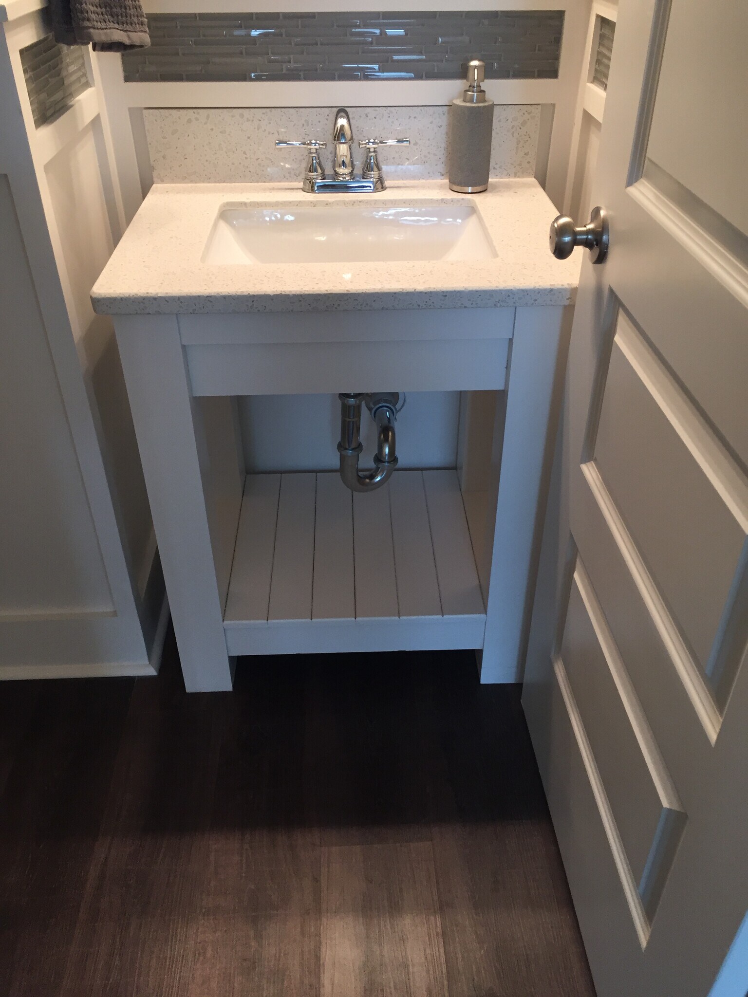 Half bath (2nd level) - 14890 Granada Dr