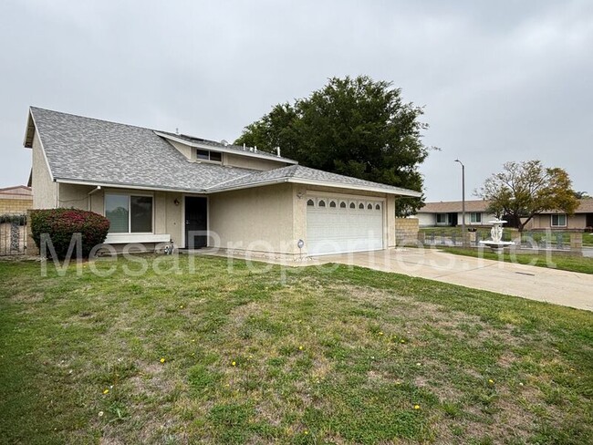 Building Photo - 17572 Jackson Dr