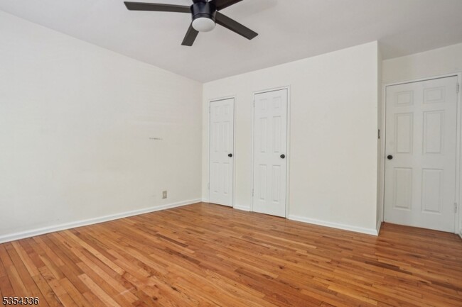Building Photo - 349 Bloomfield Ave