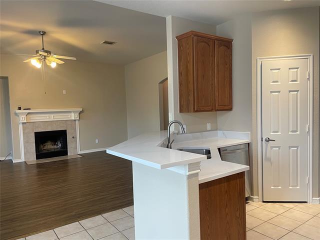 Building Photo - 1200 Whisper Willow Dr