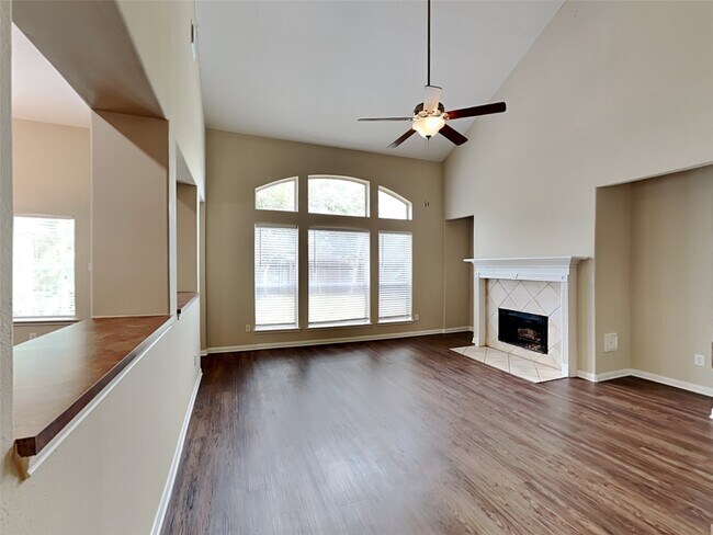 Building Photo - 4919 Chase Wick Dr