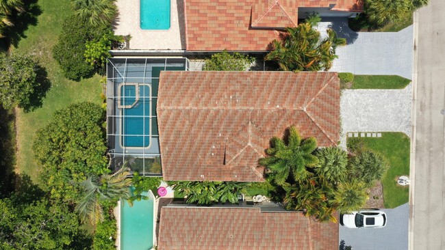 Building Photo - 23330 La Vida Way