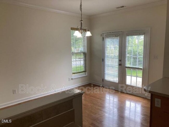 Building Photo - 8346 Glenwood Springs Ct