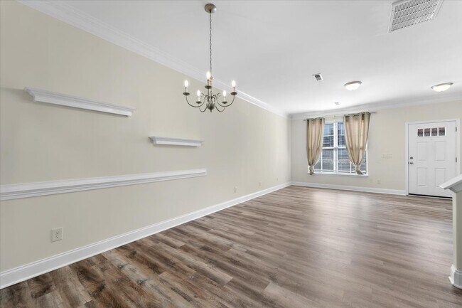 Building Photo - 3770 Shadow Ridge Dr