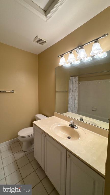 Building Photo - 709 Pine Drift Dr
