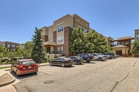 Building Photo - 5401 S Park Terrace Ave