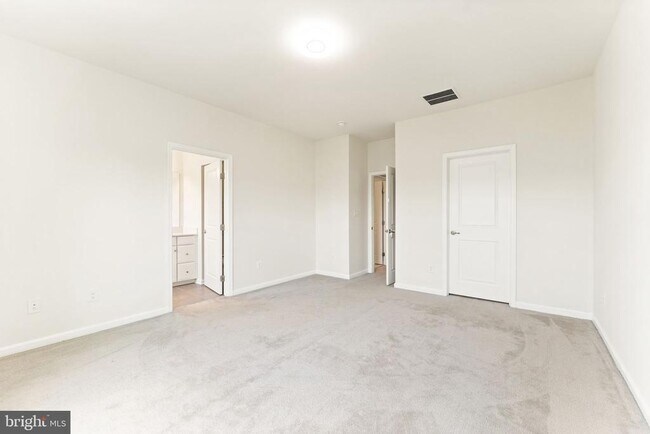 Building Photo - 41715 McMonagle Square