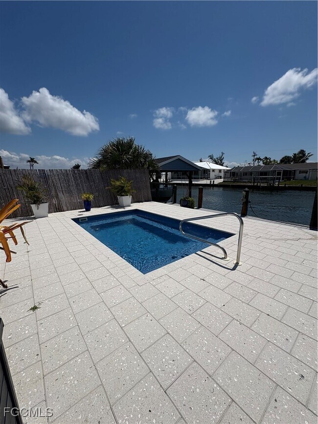 Building Photo - 2642 York Rd