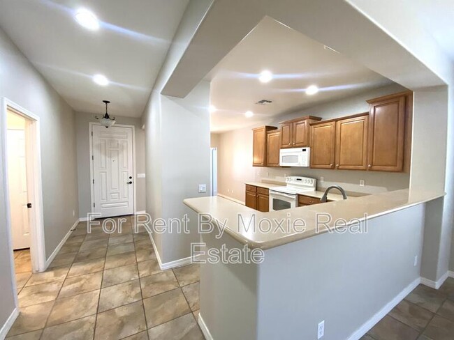 Building Photo - 182 W Twin Peaks Pkwy