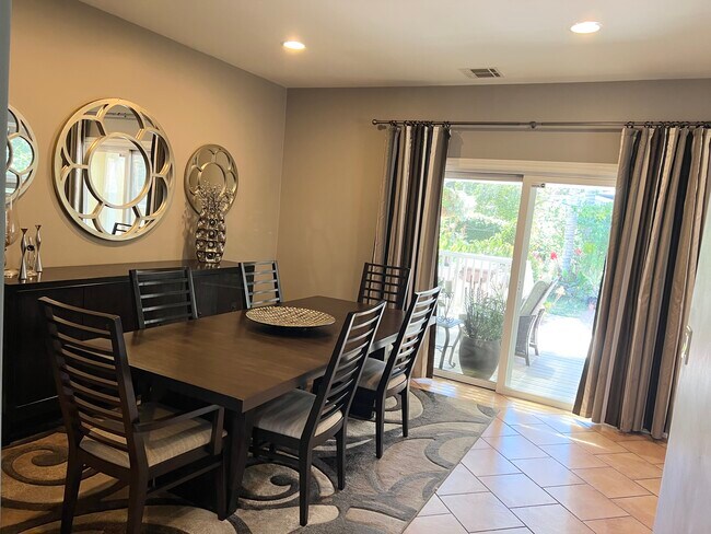 Dining Room - 6947 Jellico Ave