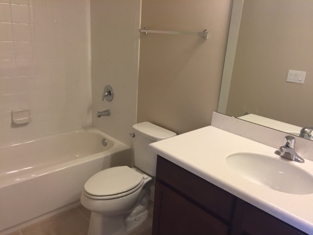 Building Photo - 1028 Parma Cir