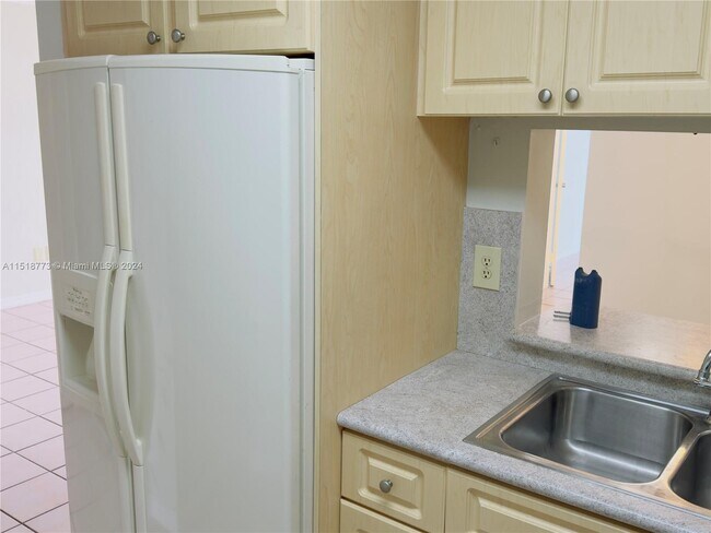 Building Photo - 11780 SW 18th St