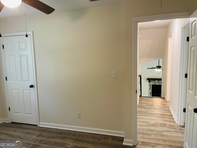 Building Photo - 28 Bowers Dr