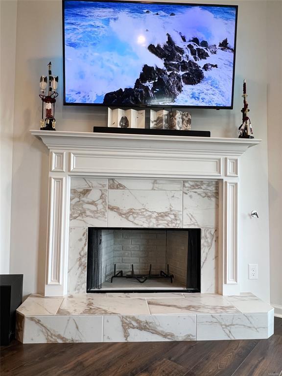 Building Photo - 901 Hedgefield Way