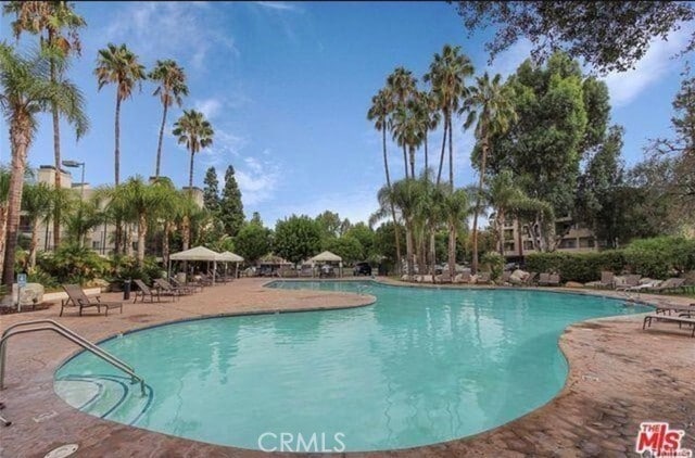 Building Photo - 5535 Canoga Ave