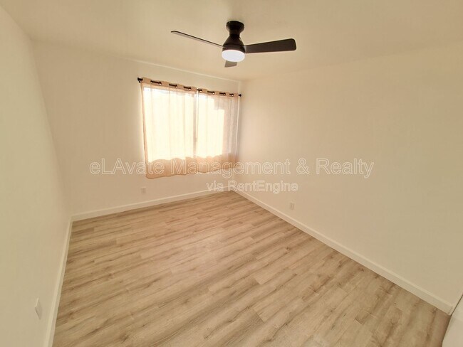 Building Photo - 11744 Runnymede St