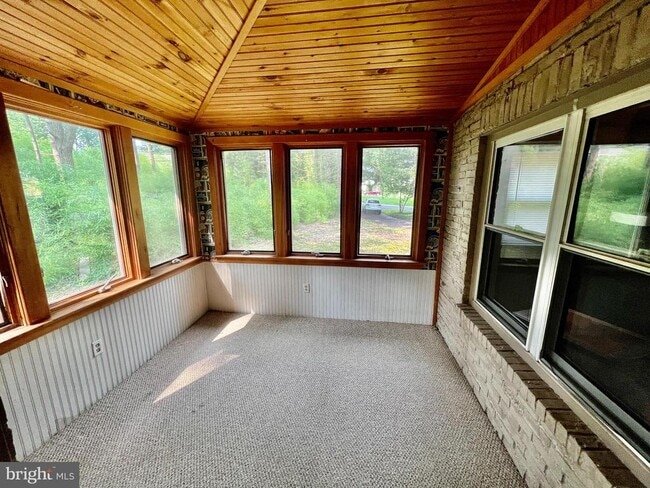 Building Photo - 401 Bethel Mill Rd