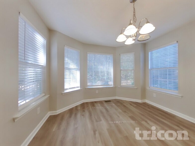 Building Photo - 64 Cedars Glen Cir