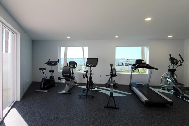 Building Photo - 988 Blvd of the Arts