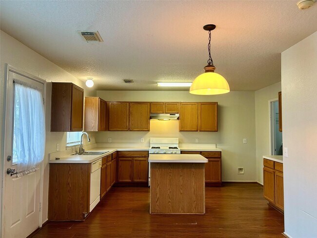 Building Photo - 14954 Sugar Peak Dr