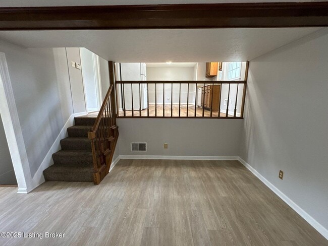 Building Photo - 2907 Melrose Dr