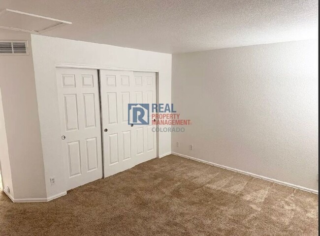 Building Photo - 2116 E 103rd Ave