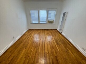 Building Photo - 1960 Argyle Ave