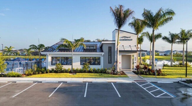 Building Photo - 10525 SW Orana Dr