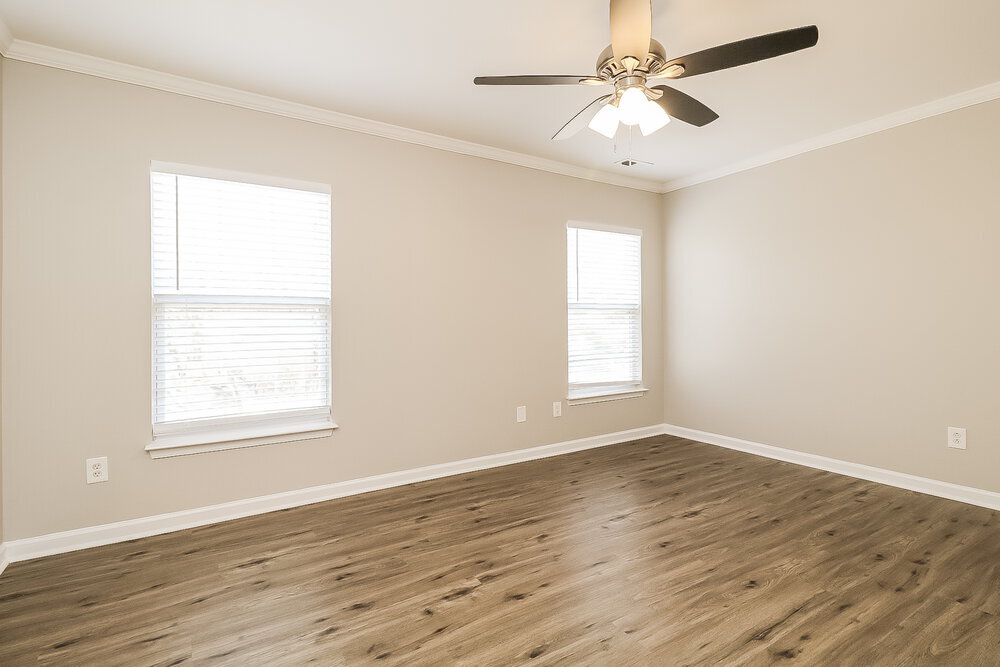 Building Photo - 1650 Southcross St