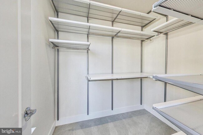 Building Photo - 1458 Piccard Dr