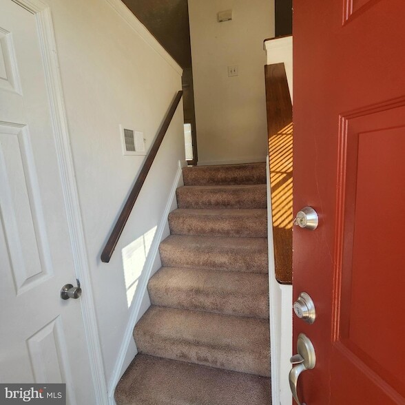 Building Photo - 501 Kerby Pkwy