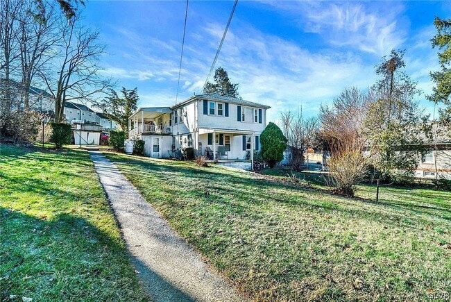 Building Photo - 1406 Beaumont Ave