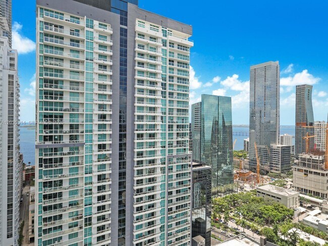 Building Photo - 1100 S Miami Ave
