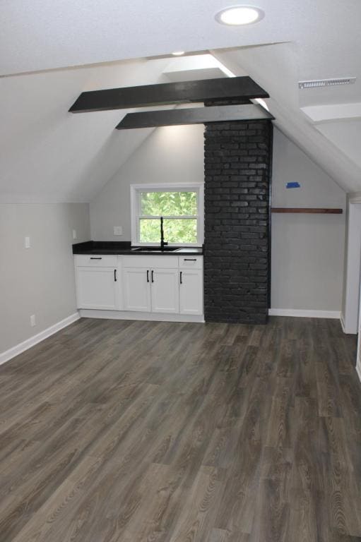 Building Photo - 5025 Lydia Ave
