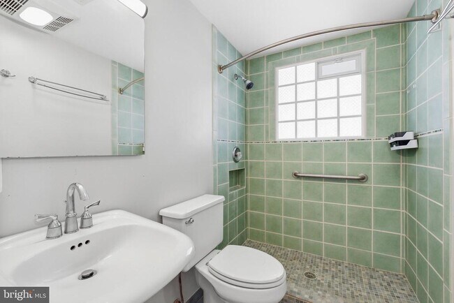 Building Photo - 3343 Slade Run Dr