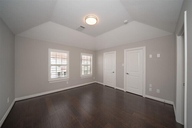 Building Photo - 13415 Preston Cliff Ct