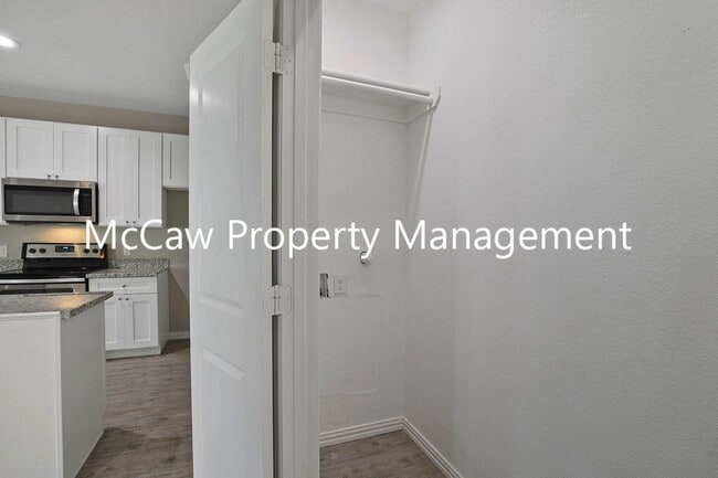 Building Photo - 8225 Richard St