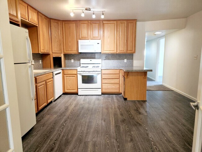 Building Photo - 1357 Gary Way