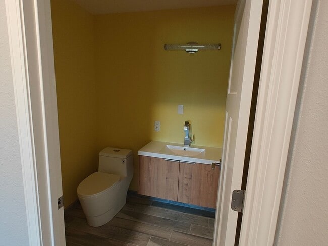 Building Photo - 3 Bedroom Single Family Home in Pleasant Hope