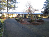 Building Photo - Amazing Panoramic view of Clackamas river,...